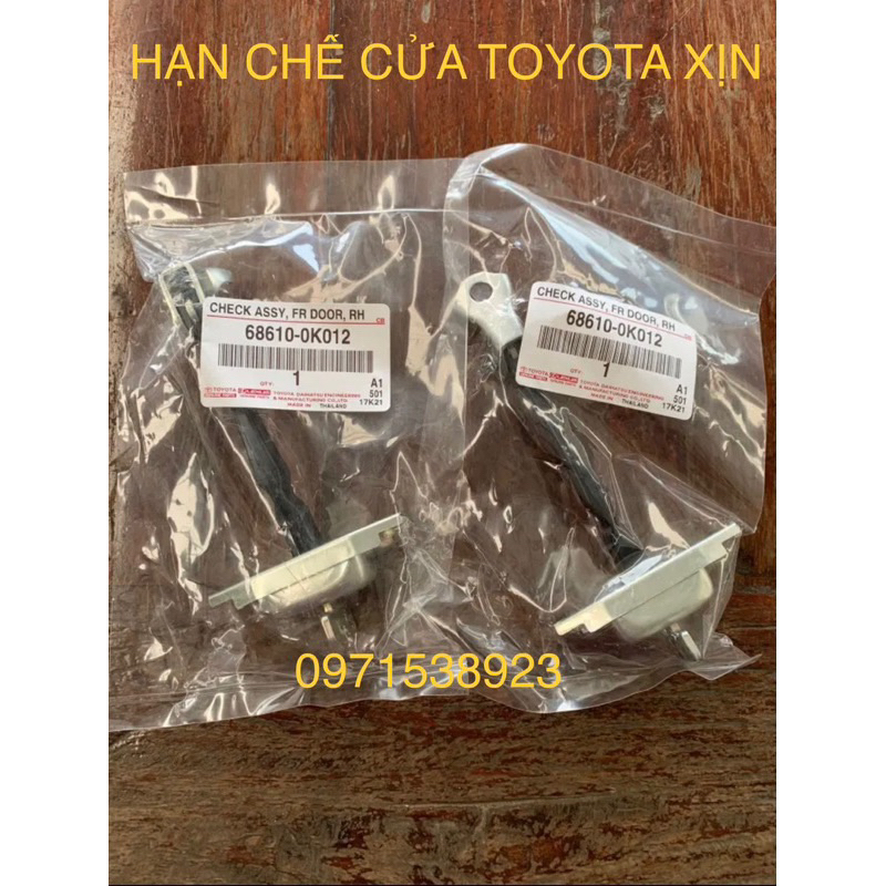 4 Hạn chế cánh cửa xịn TOYOTA VIOS INNOVA COROLLA ALTIS CAMRY YARIS HILUX FORTUNER giá rẻ 68610-0k010. 68630-0k010