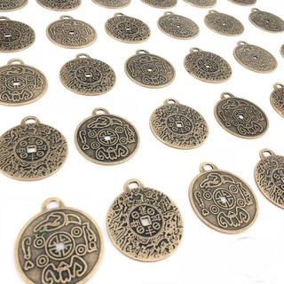 Mặt Dây Hộ Mệnh Amulet