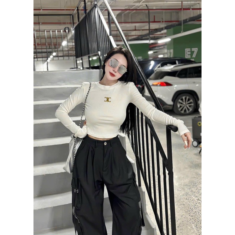 Áo croptop cổ tròn tay dài hàng đẹp