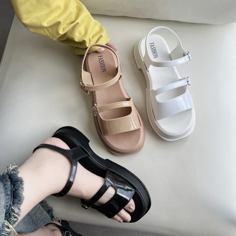 Giày sandal nữ quai ngang đi học chống nước đi mưa xăng đan đế bánh mỳ siêu bền 3.5cm jayxinh V356