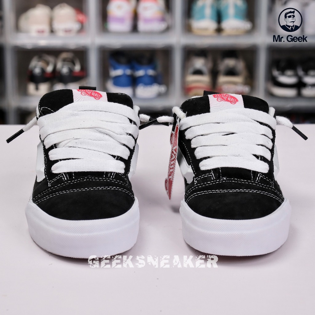 Giày Vans Knu Skool Black White