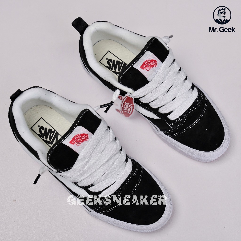 Giày Vans Knu Skool Black White
