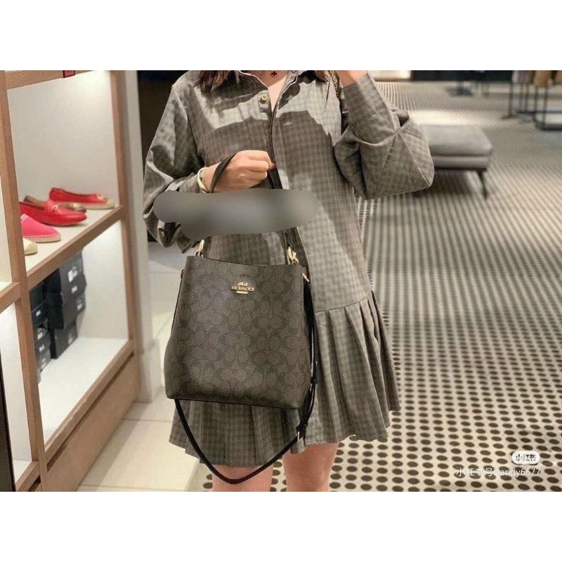 TÚI COACH TOWN BUCKET BAG SIZE LỚN