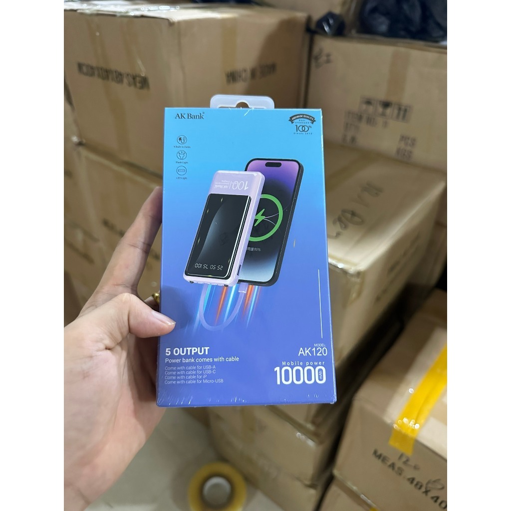 Sạc dự phòng tích hợp pin sạc kèm đèn với sạc 3 đầu AK120 và AK121 GONA_Official