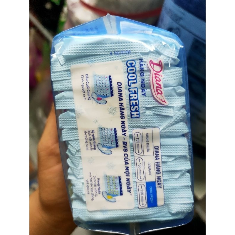 Băng vệ sinh Diana COOL FRESH hàng ngày