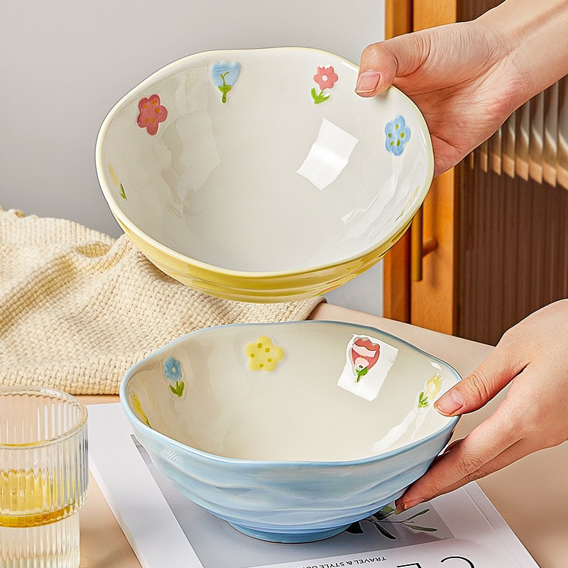 Bát tô sứ viền hoa tone màu pastel nhẹ nhàng, đáng yêu