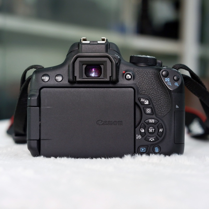 Máy ảnh Canon 750D KÈM KÍT 18-55 STM