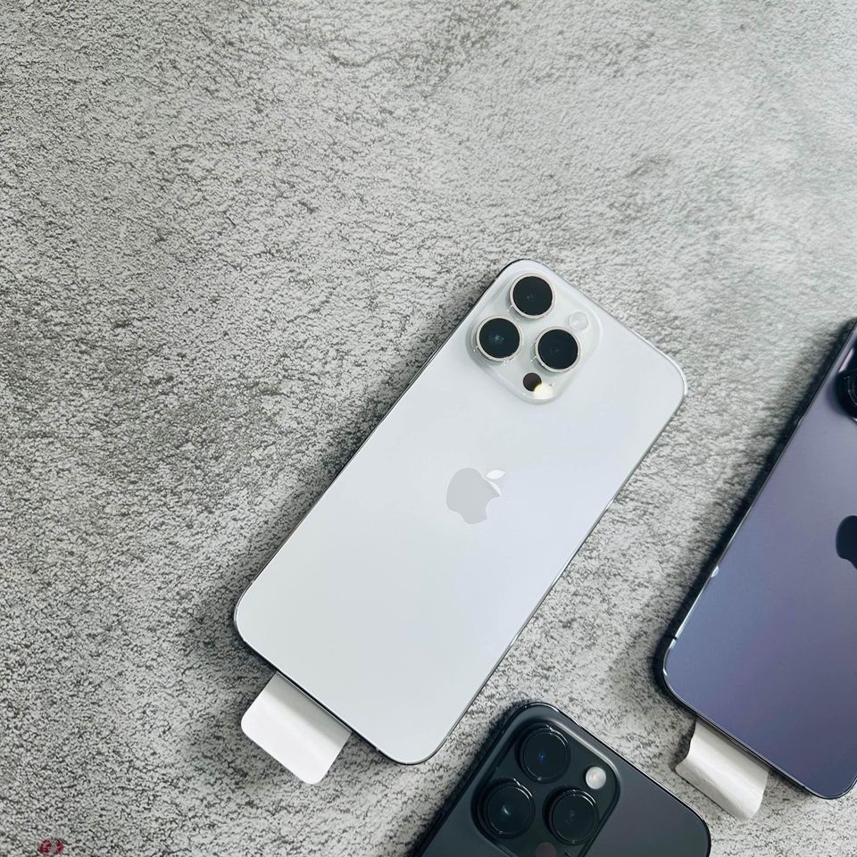 Điện thoại 14 Pro|max ll*a Zin nguyên bản, sạc ít lần - bảo hành 12 tháng