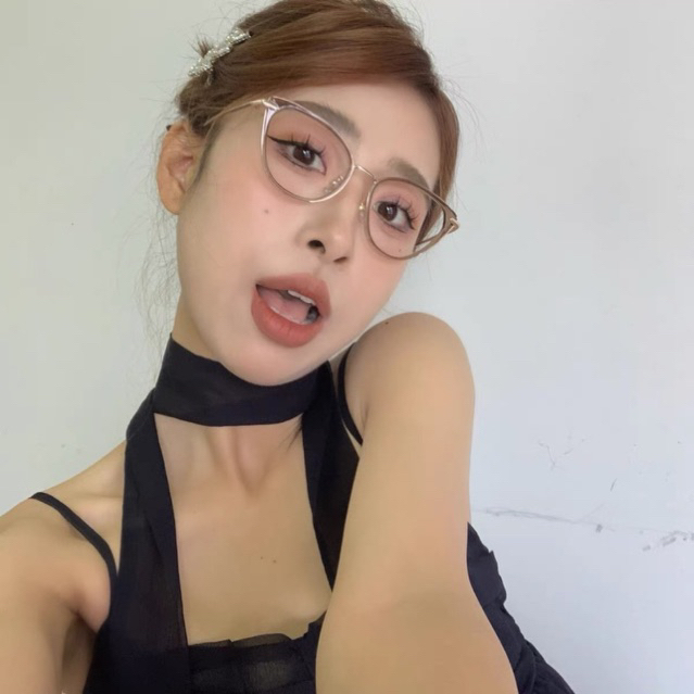 KÍNH MẮT MÈO XINGDAY CÀNG KIM LOẠI CC - Phù hợp tất cả dáng mặt. Tròng kính chống tia UV400 và ASX