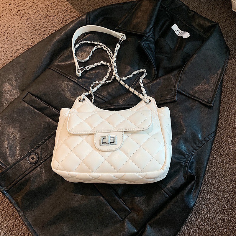 Túi xách nữ túi đeo chéo túi đeo vai trần trám khóa xoay có túi nhỏ