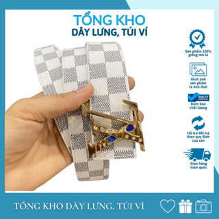 Thắt Lưng Nam LV, Dây Lưng LV Caro Mặt Khóa Cài Màu Vàng Đính Đá Màu Xanh - Thắt Lưng Da Cao Cấp Trẻ Trung Lịch Lãm