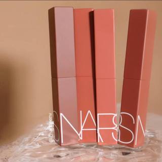 Nars - son thỏi lì siêu lâu trôi power matte lipstick
