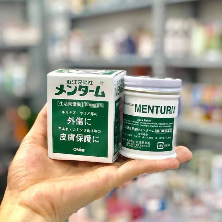 Dầu cù là Nhật Bản Omi Menturm 85g