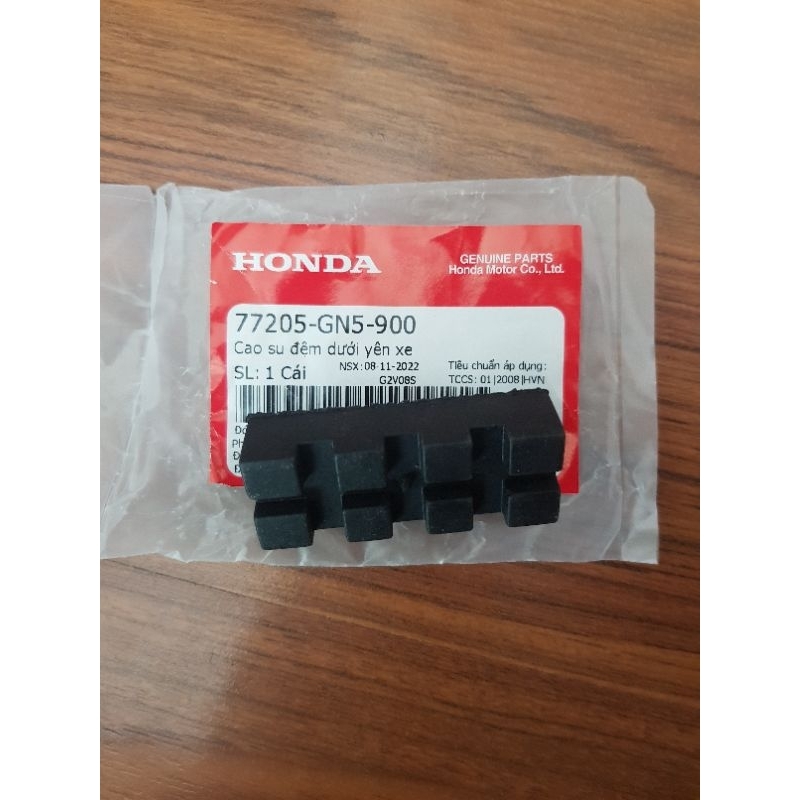 Tách lẻ cao su đệm dưới yên xe Dream Honda
