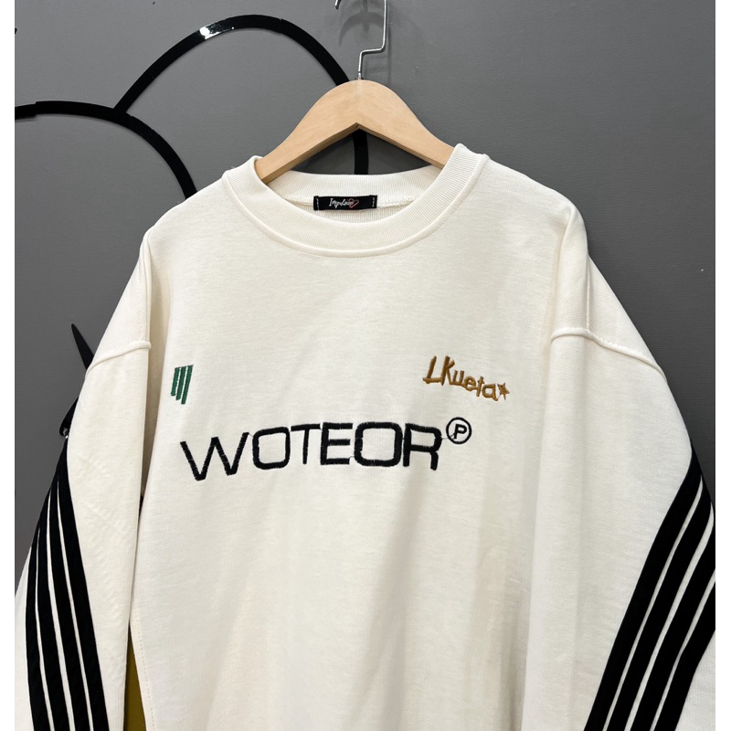 Áo nỉ sweater WOTE