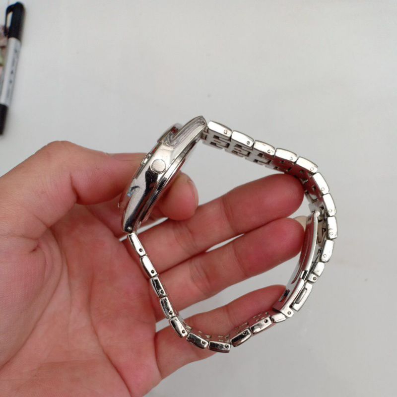 Đồng hồ si nam hiệu SAZIO màu bạc độ mới 90%