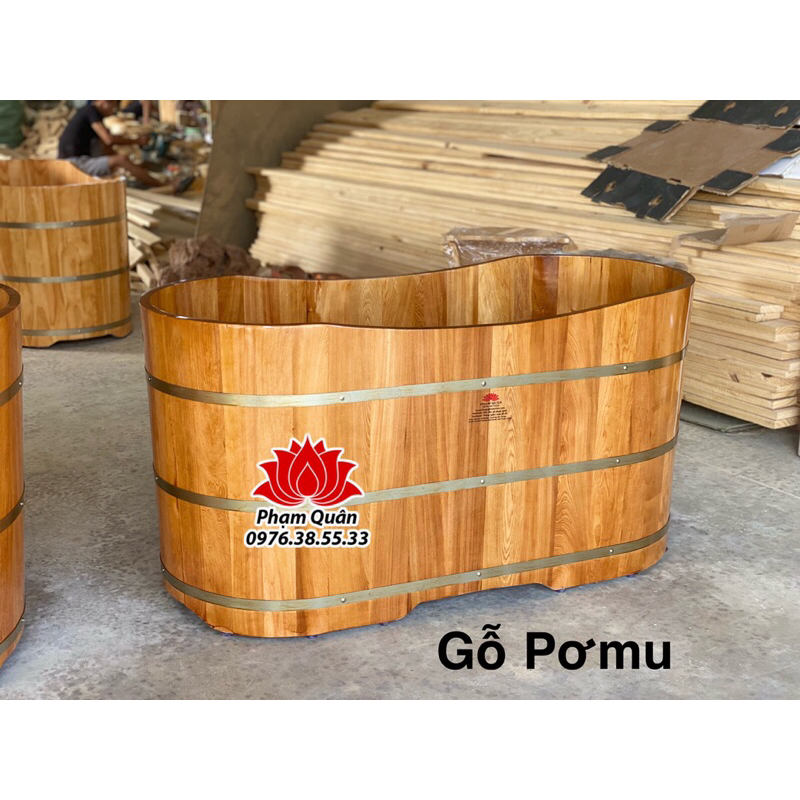 Bồn tắm dài gỗ Pơmu cao cấp nhiều tinh dầu và mùi thơm tự nhiên