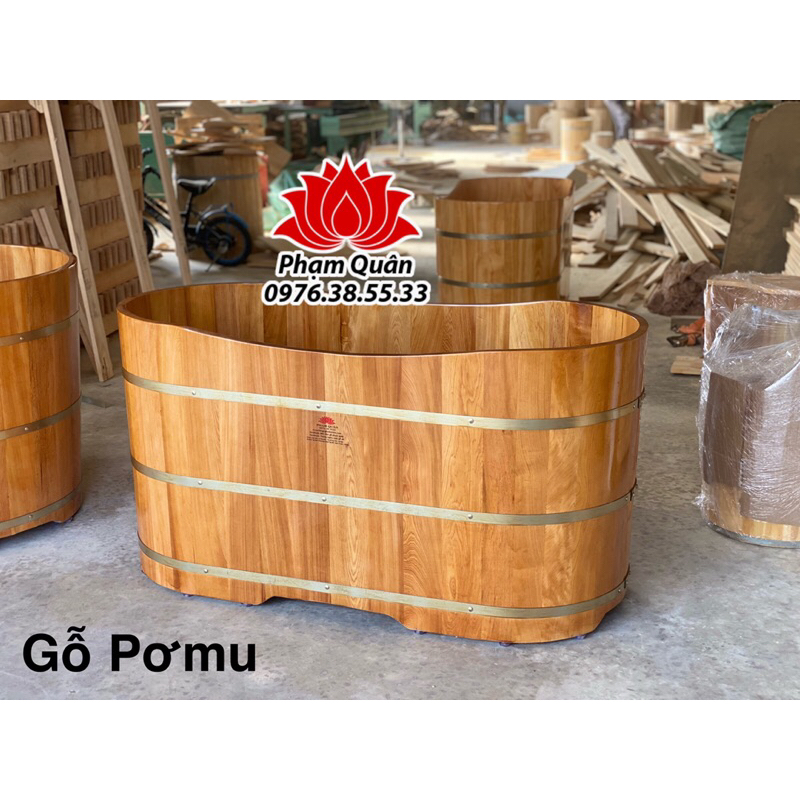 Bồn tắm dài gỗ Pơmu cao cấp nhiều tinh dầu và mùi thơm tự nhiên