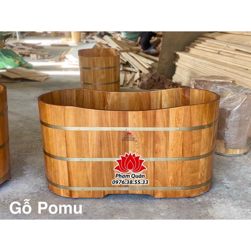 Bồn tắm dài gỗ Pơmu cao cấp nhiều tinh dầu và mùi thơm tự nhiên