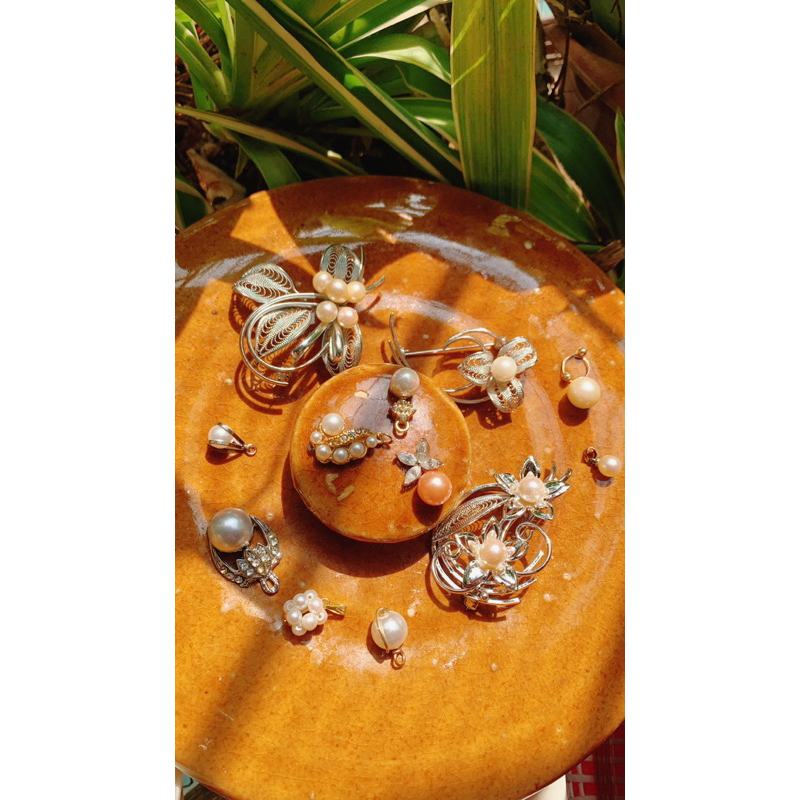 Cài áo và mặt dây chuyền tr.ai thời trang si Nhật