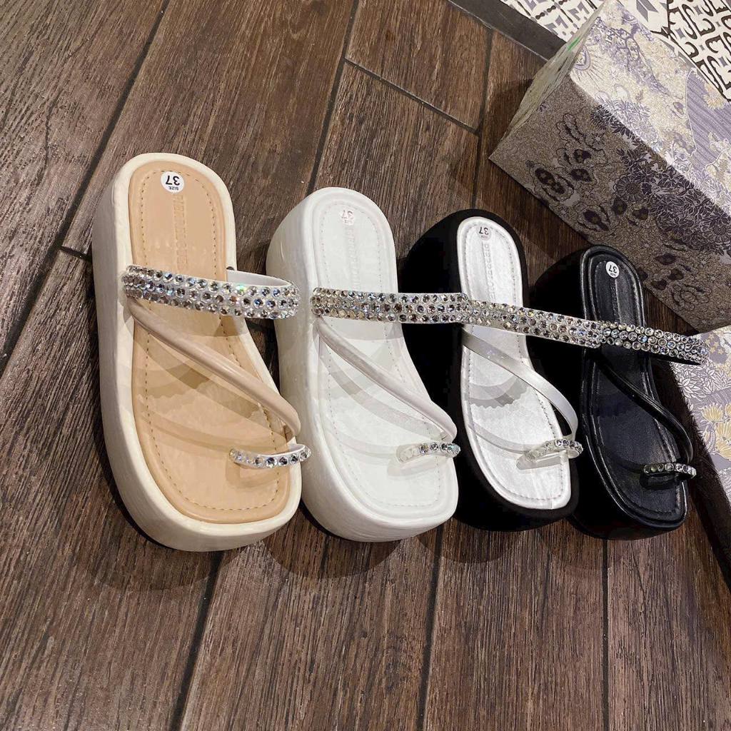 Dép xuồng xỏ ngón xoàn siêu đẹp siêu xinh siêu xịn