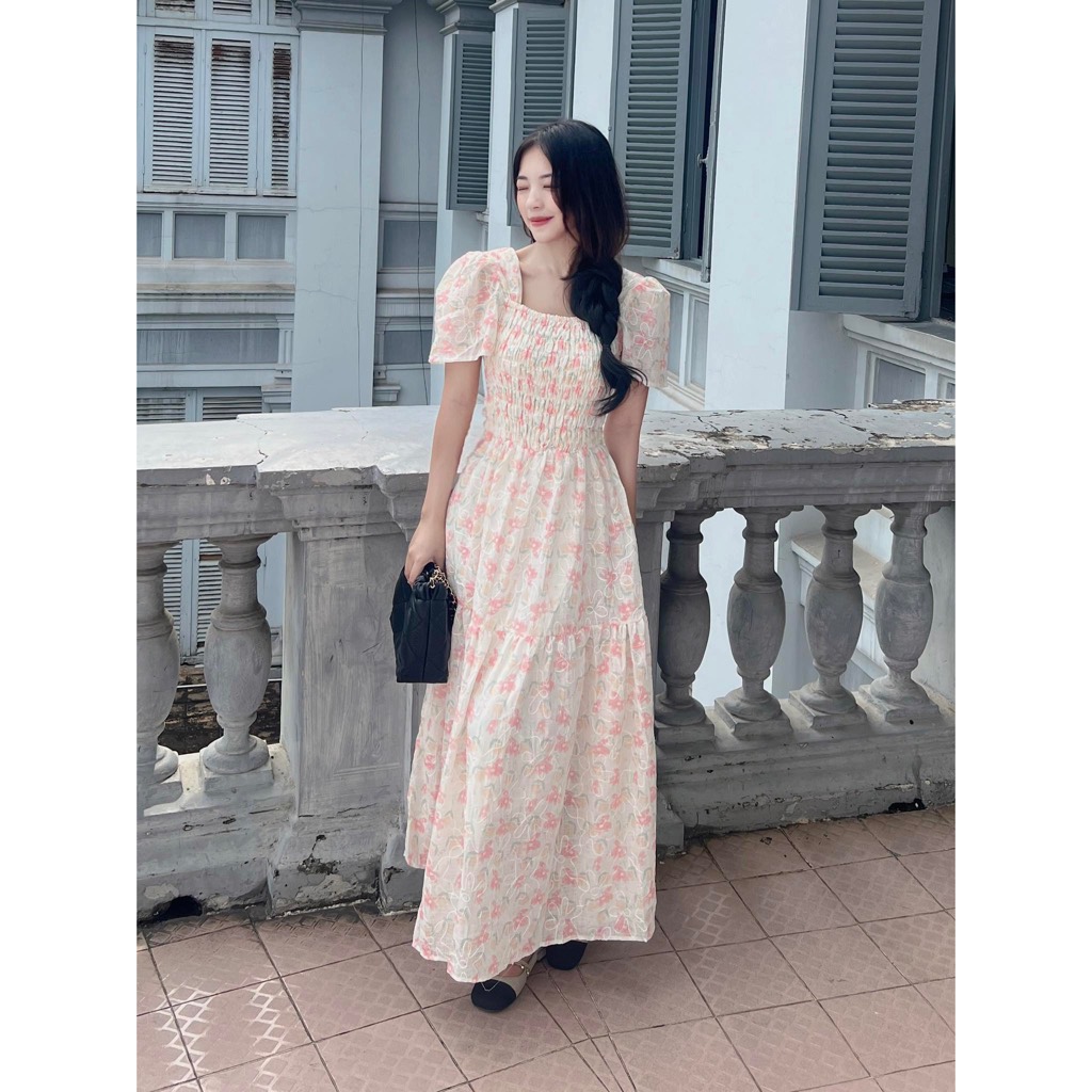 Váy thêu hoa dáng dài