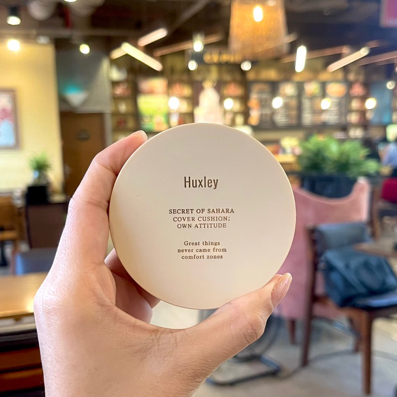 Phấn Nước Trang Điểm HUXLEY MOIST CUSHION: OWN ATTITUDE 3 SAND DUNE 12G