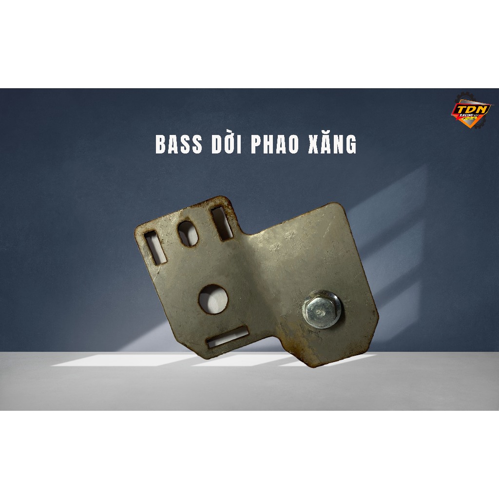 Bass dời báo xăng cho winner