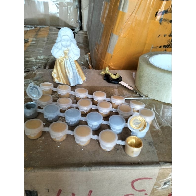 Màu nhũ vàng nhũ bạc dây 3 ml 6 ô