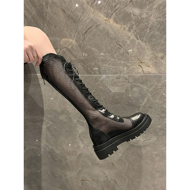 Bốt lưới ulzzang thoáng chân mang phong cách