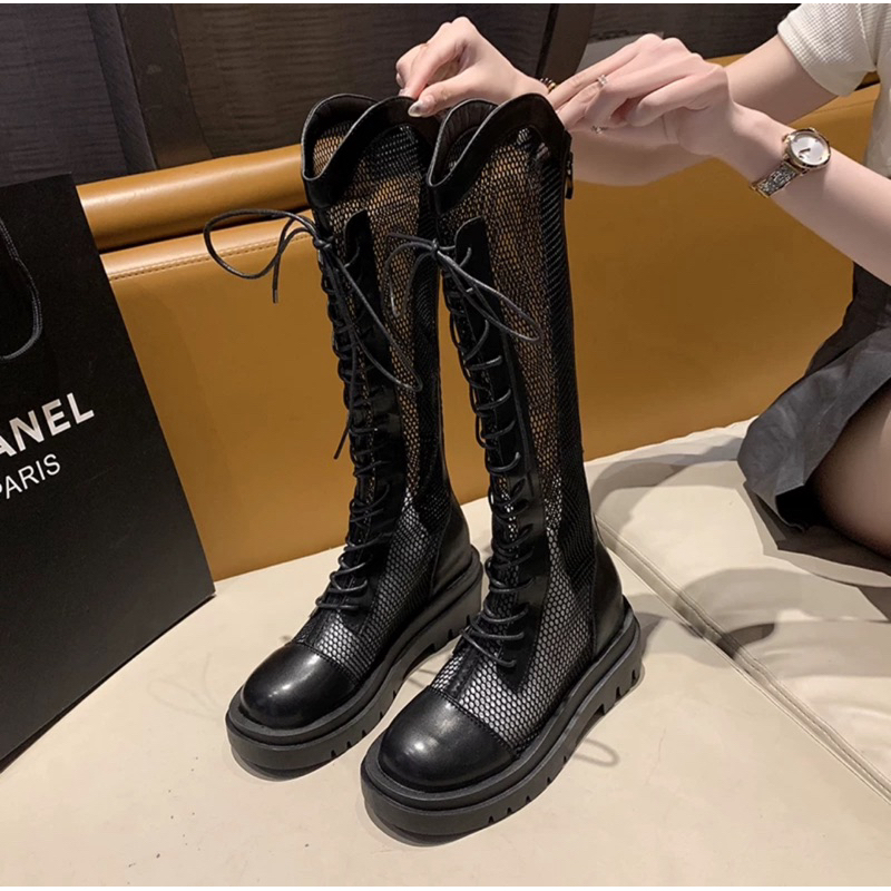 Bốt lưới ulzzang thoáng chân mang phong cách