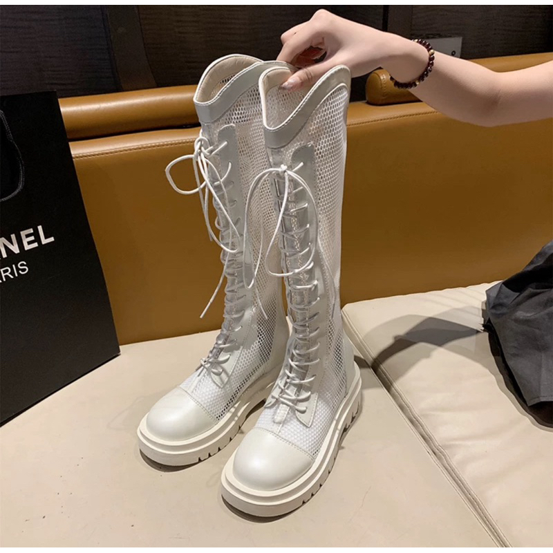 Bốt lưới ulzzang thoáng chân mang phong cách