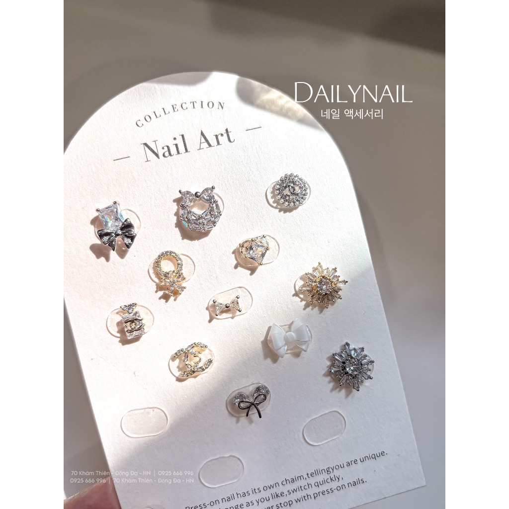Charm các mẫu đính móng tay 2023
