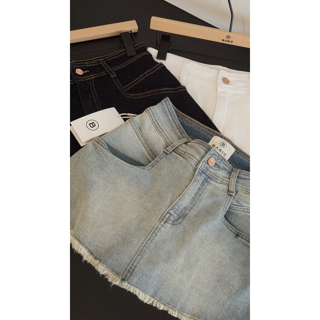 Chân váy jeans ngắn BASIC XOXO SKIRT