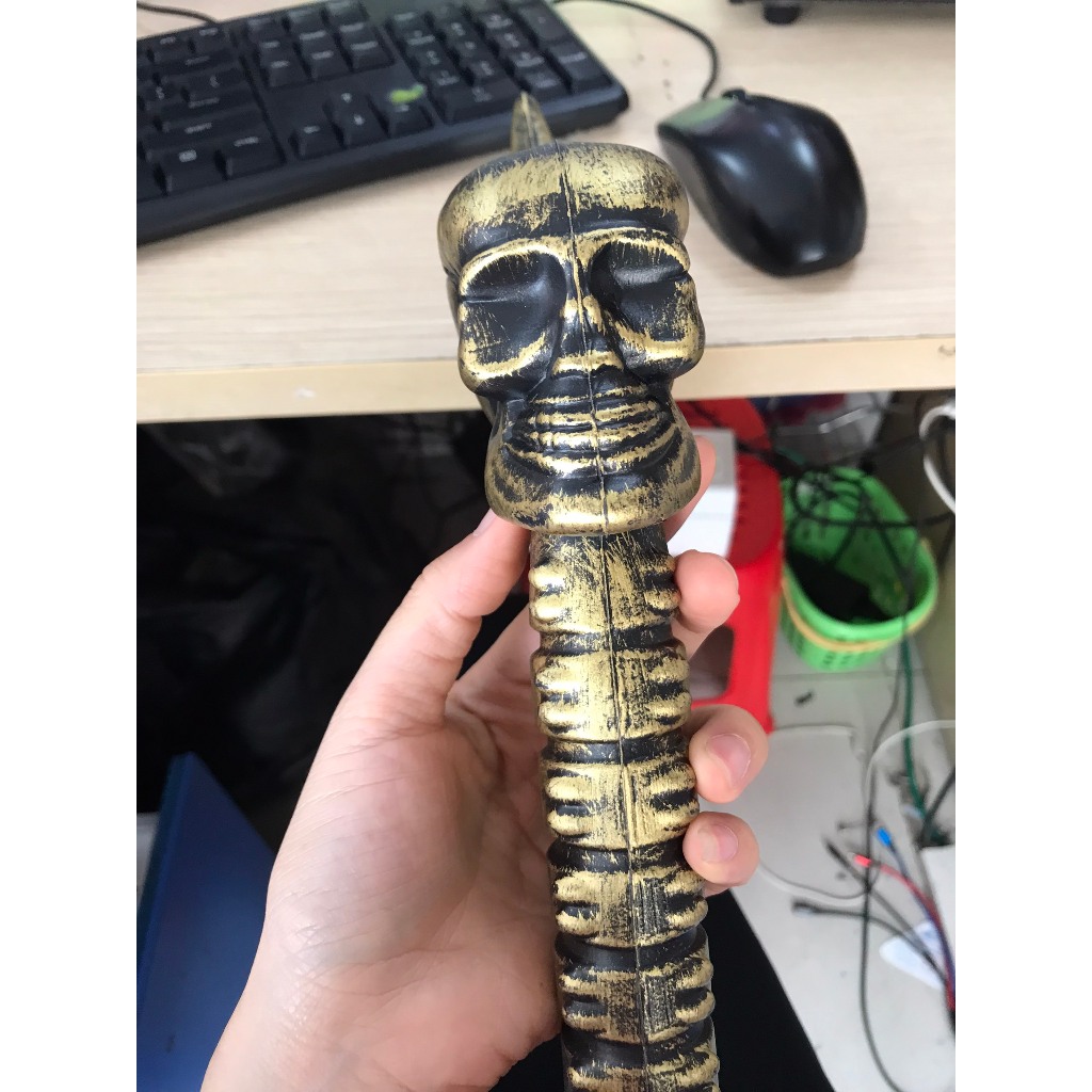 Đồ chơi búa rìu hoá trang cosplay chơi trung thu HALOWEEN