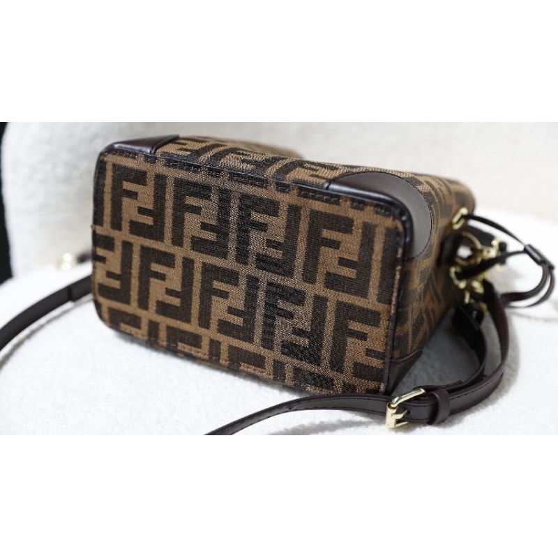 Túi xách nữ F.D dáng Neo sz21cm kèm 2 quai đeo cực tiện kèm hộp nam châm