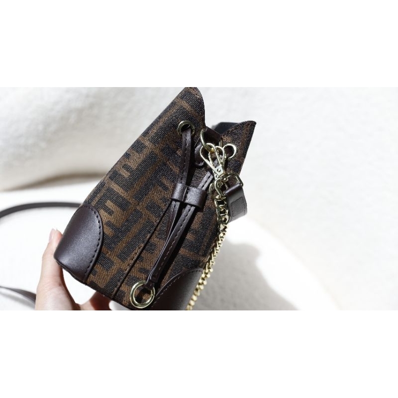 Túi xách nữ F.D dáng Neo sz21cm kèm 2 quai đeo cực tiện kèm hộp nam châm