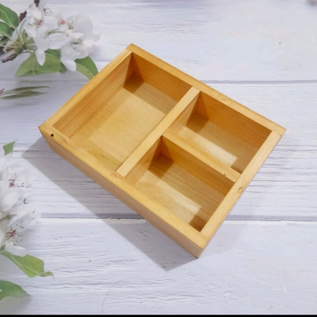 Khay đựng phấn viết bảng-kích thước 15x25x5cm-khay đựng phấn giáo viên được làm từ gỗ tự nhiên