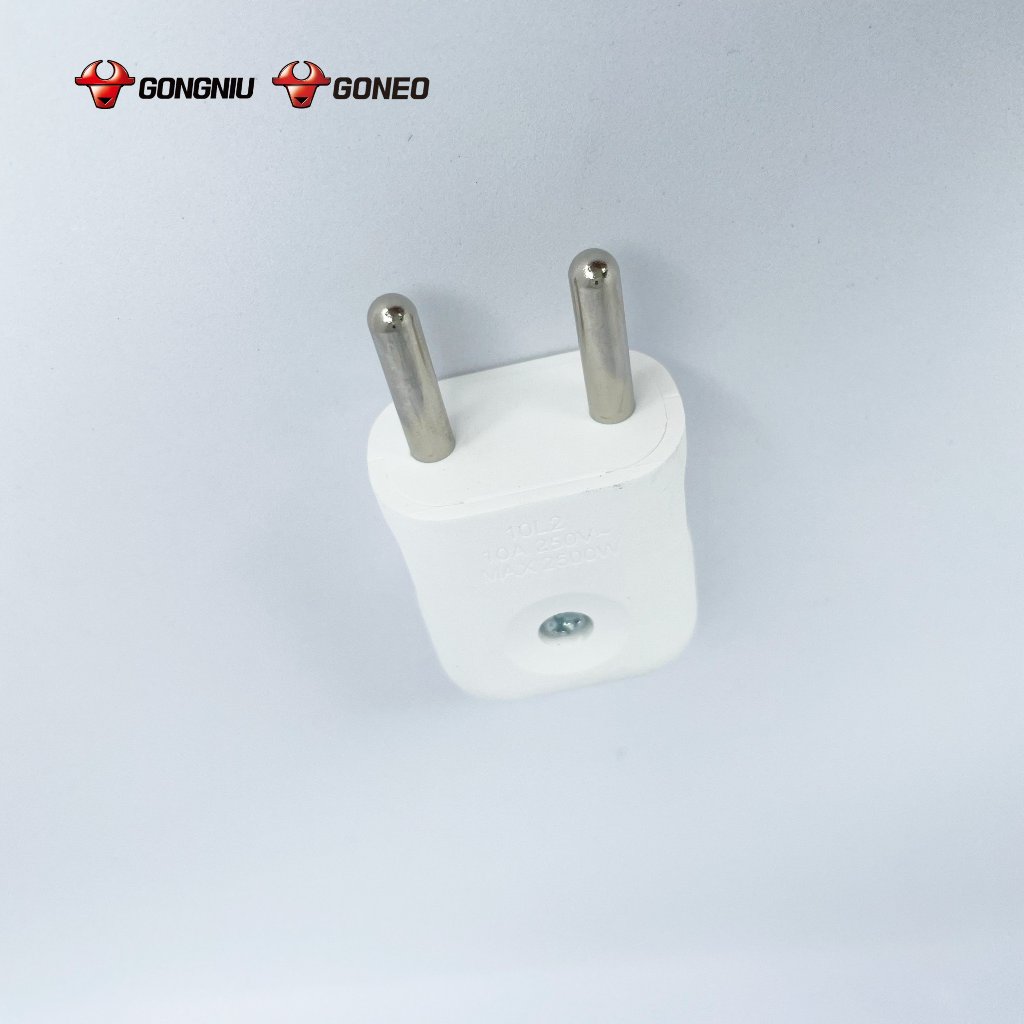 Phích Cắm Chân Tròn GONEO - 10L2 - Chính Hãng