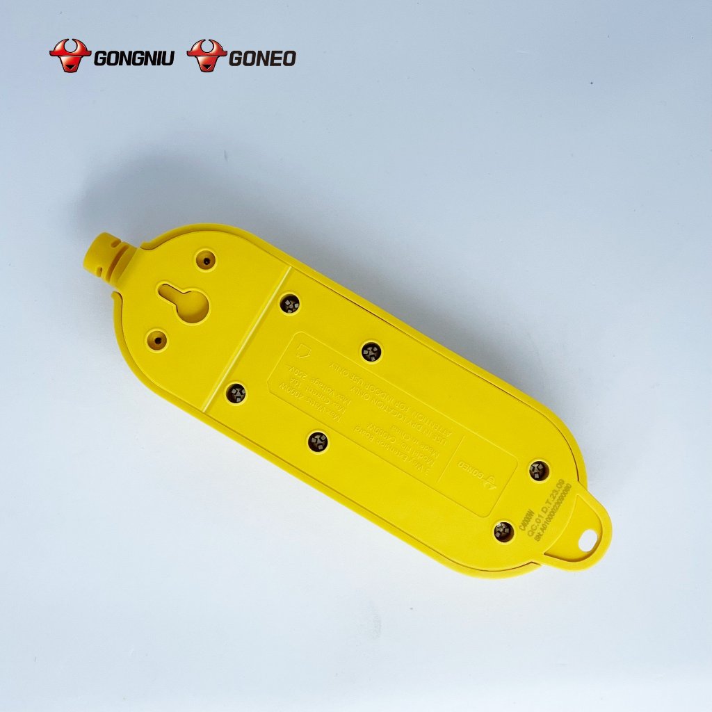 Ổ Cắm Chống Cháy - Chống Va Đập GONEO - 3 Ổ Đa Năng - Công Suất Lớn 16A/4000W - C4000