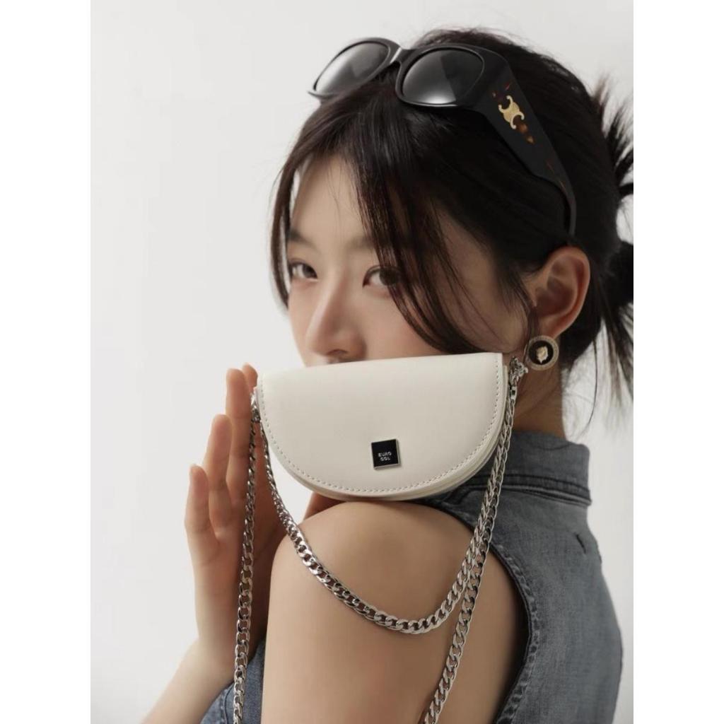 Túi xách mini dây xích dáng bầu phong cách Hàn Quốc trẻ trung