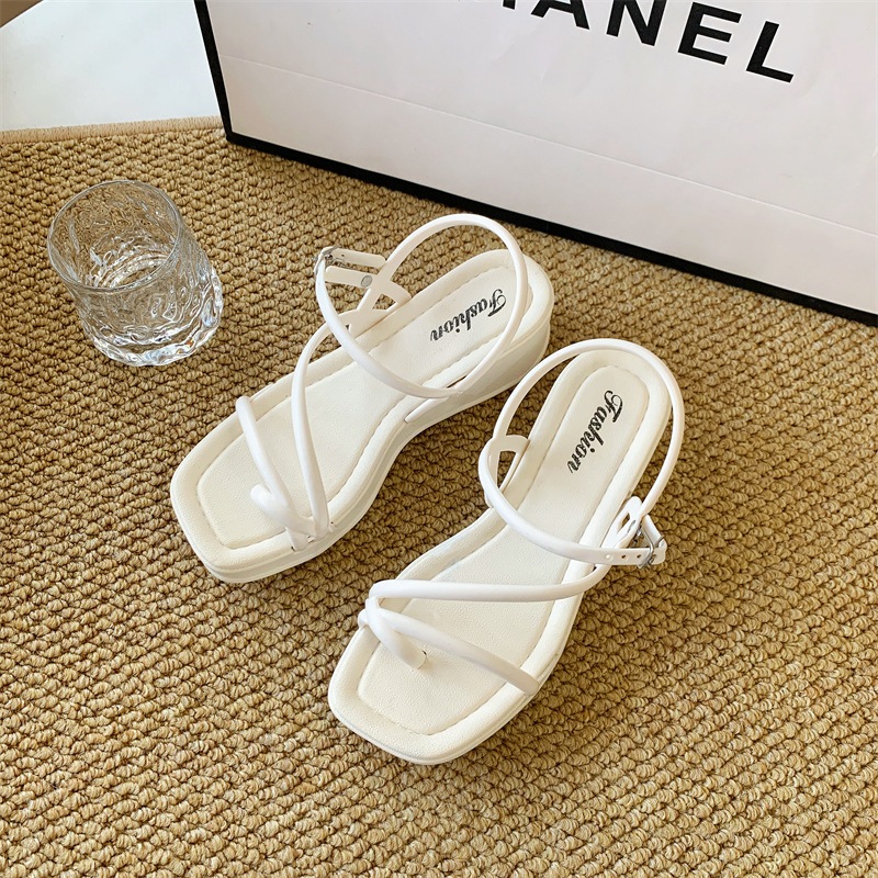 Sandal nữ đế xuồng quai dây mảnh hở ngón cao 3.5cm đi mưa chống nước validep03 V353