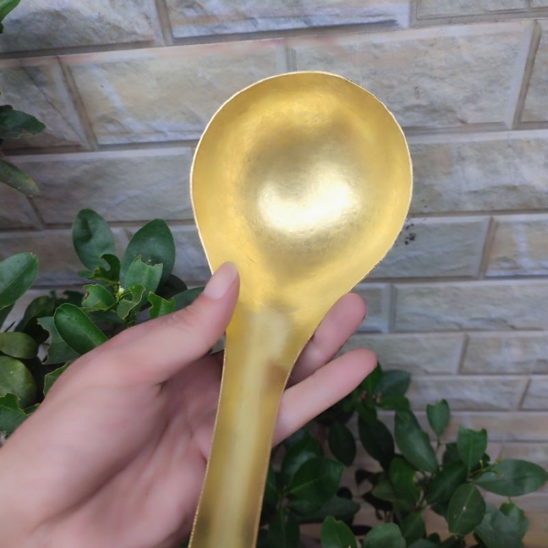Thìa muỗm đồng gồ thủ công 100% đồng vàng nguyên chất kích thước 26x10x4cm