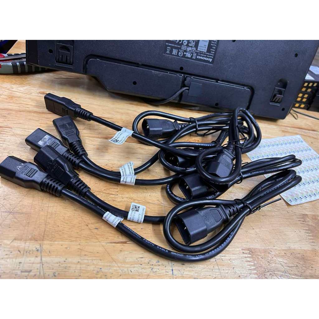 Dây nguồn c13-c14, dùng cắm ups vô máy tính, 3 x 1.0mm2, dài 1m