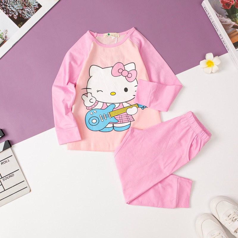 Bộ bé gái thu đông tay phối 3-10y . Chất cotton mềm mịn, thoáng mát, thấm hút mồ hôi, co giãn tốt