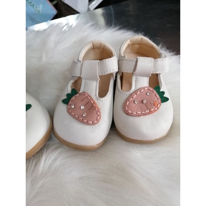 Xả kho Giày em bé nhiều mẫu xinh xắn