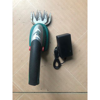 Máy tỉa cành- cắt cỏ nhật bãi
