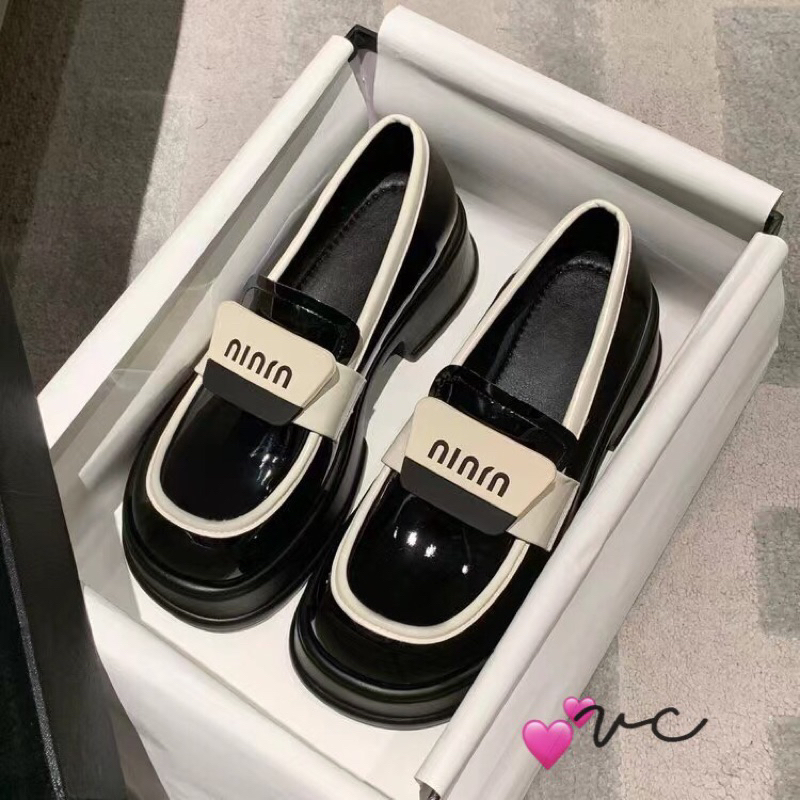 Giày moca miu bóng lên chân xinh fullbox