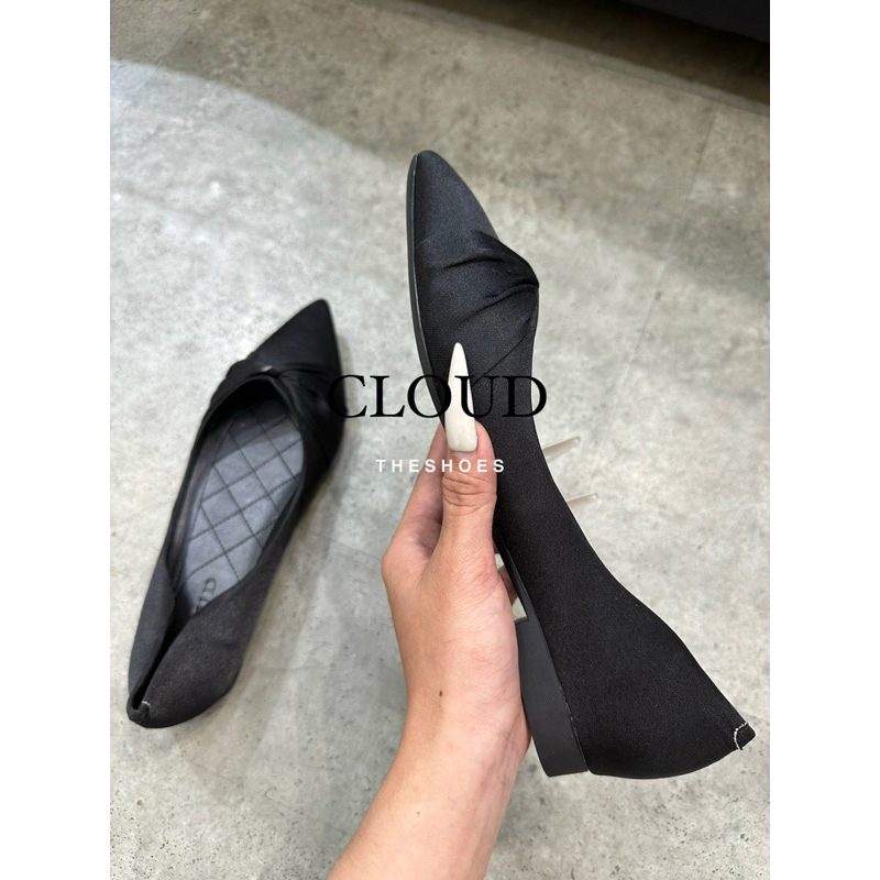 Giày búp bê mũi nhọn quai xoắn