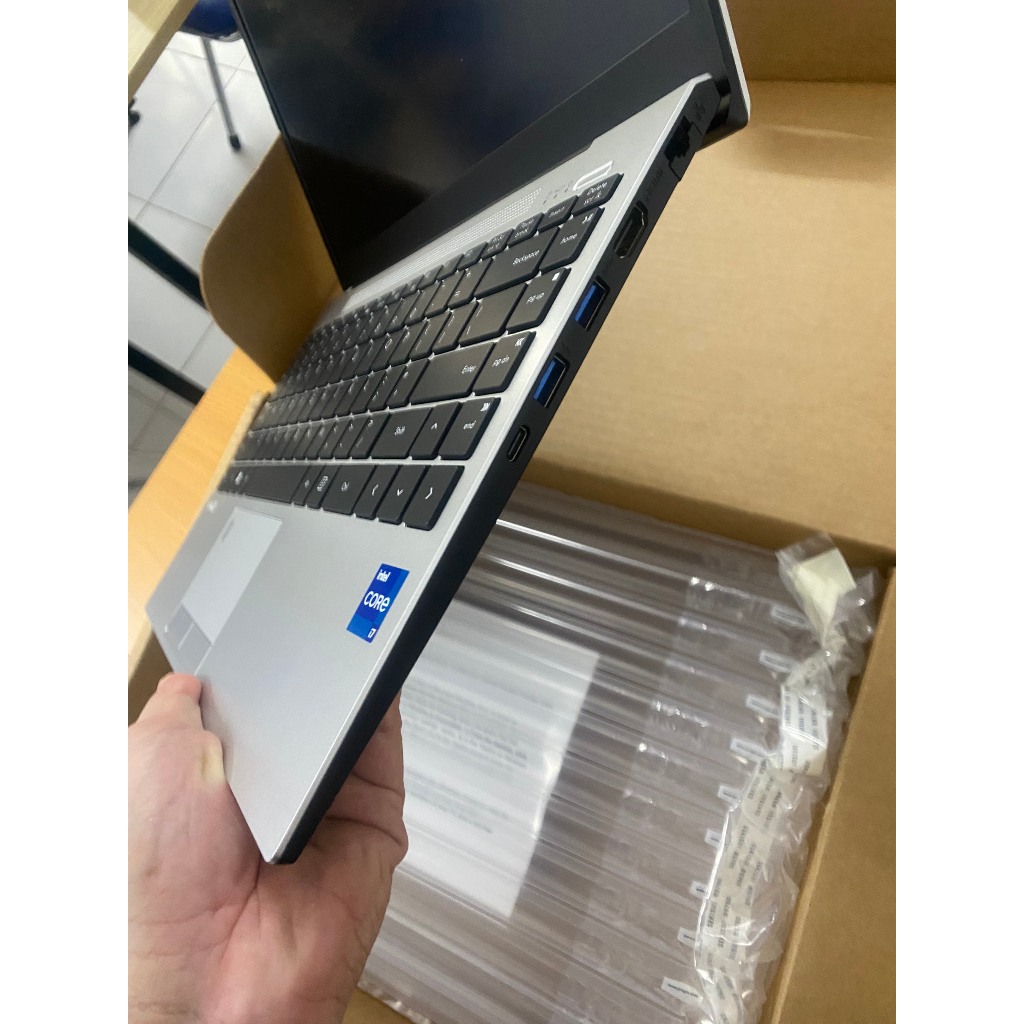 Laptop Sony Vaio I7-1255U | I5-1235U RAM 16GB | 8GB, SSD 1TB | 512GB đẹp, mỏng nhẹ